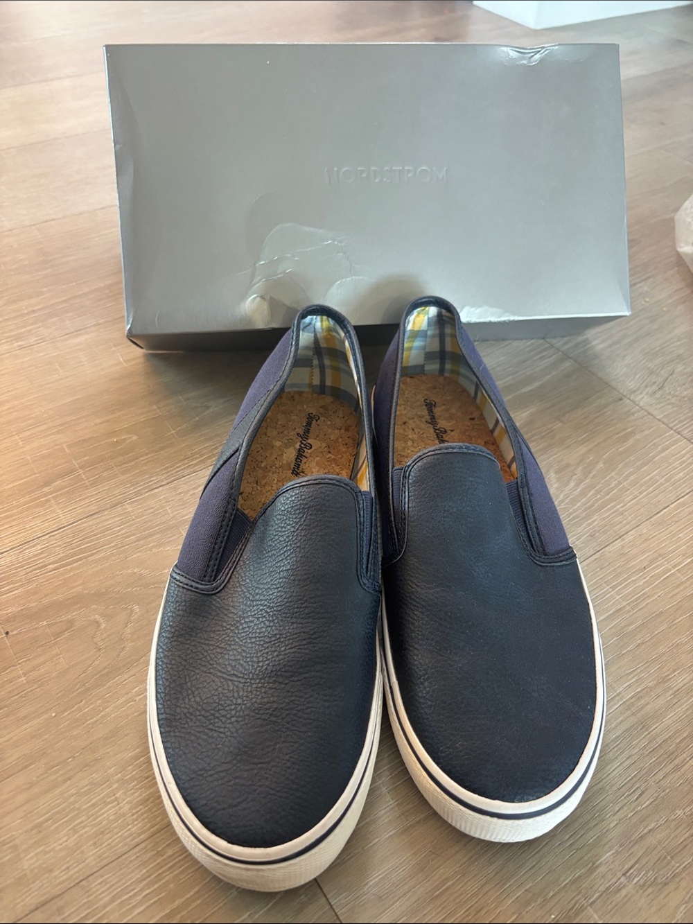 Tommy Bahama Navy and White Slip-On Leather Loafers
